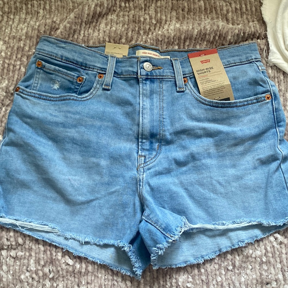 Levi’s high rise shorts